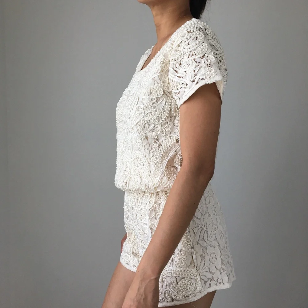 WELL MADE BEADED LACE ROMPER - OFF WHITE BEIGE - Picture 9 of 9
